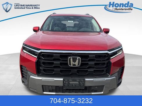 New 2026 Honda Pilot Touring image 2