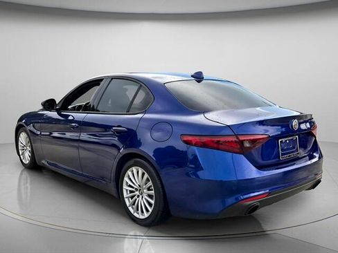 Used 2022 Alfa Romeo Giulia Sprint RWD image 8