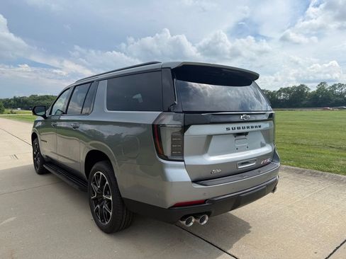 New 2026 Chevrolet Suburban RST w/ Advanced Technology Package AWD/4WD image 9