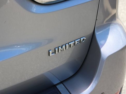 Used 2015 Jeep Grand Cherokee Limited w/ Luxury Group II AWD/4WD image 39