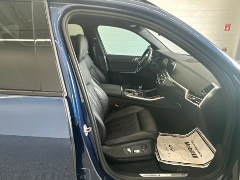 Used 2023 BMW X5 M50i w/ Climate Comfort Package AWD/4WD image 13