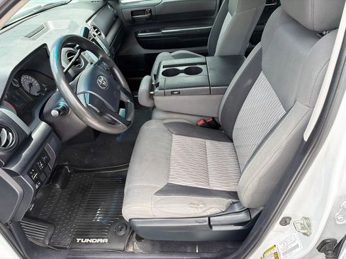 Used 2017 Toyota Tundra SR AWD/4WD image 8