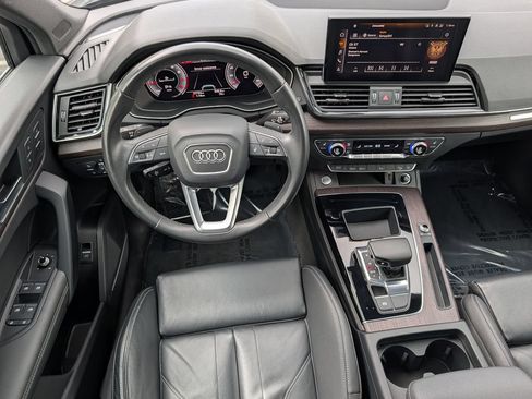 Used 2023 Audi Q5 2.0T Premium Plus w/ Premium Plus Package AWD/4WD image 19