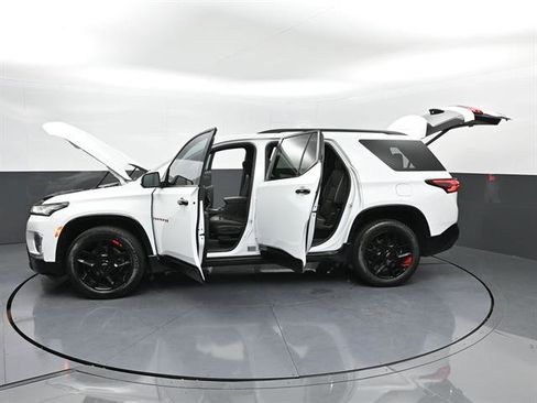 Used 2023 Chevrolet Traverse Premier w/ Redline Edition image 48