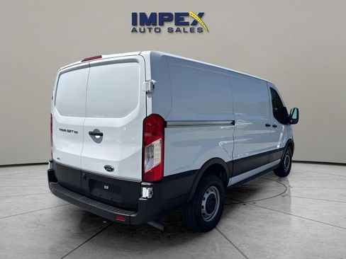 Used 2023 Ford Transit 150 Low Roof RWD image 5