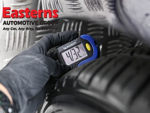 Used 2021 Toyota Corolla SE FWD image 26