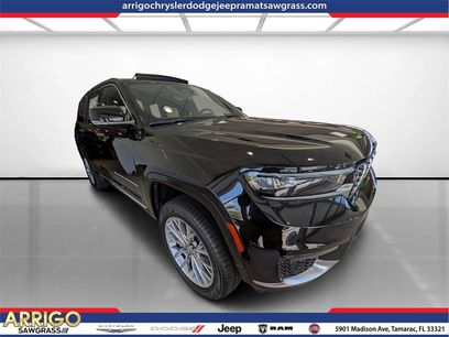 New 2025 Jeep Grand Cherokee L Summit w/ Advanced Protech Group IV