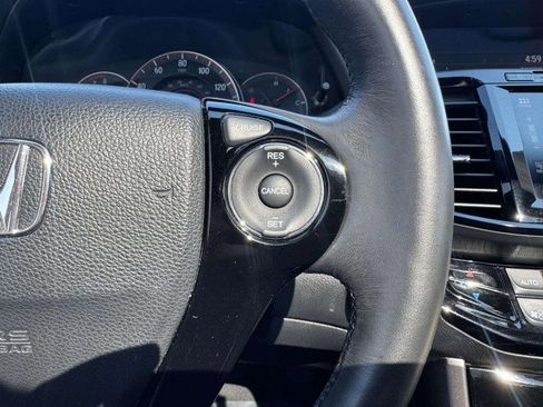 Used 2017 Honda Accord EX-L image 28