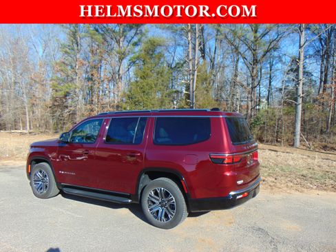 Certified 2025 Jeep Wagoneer 4WD image 7