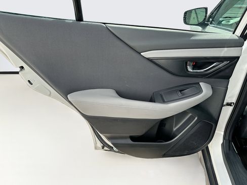 Used 2025 Subaru Outback Premium image 27