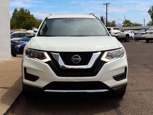 Used 2019 Nissan Rogue SV FWD image 16