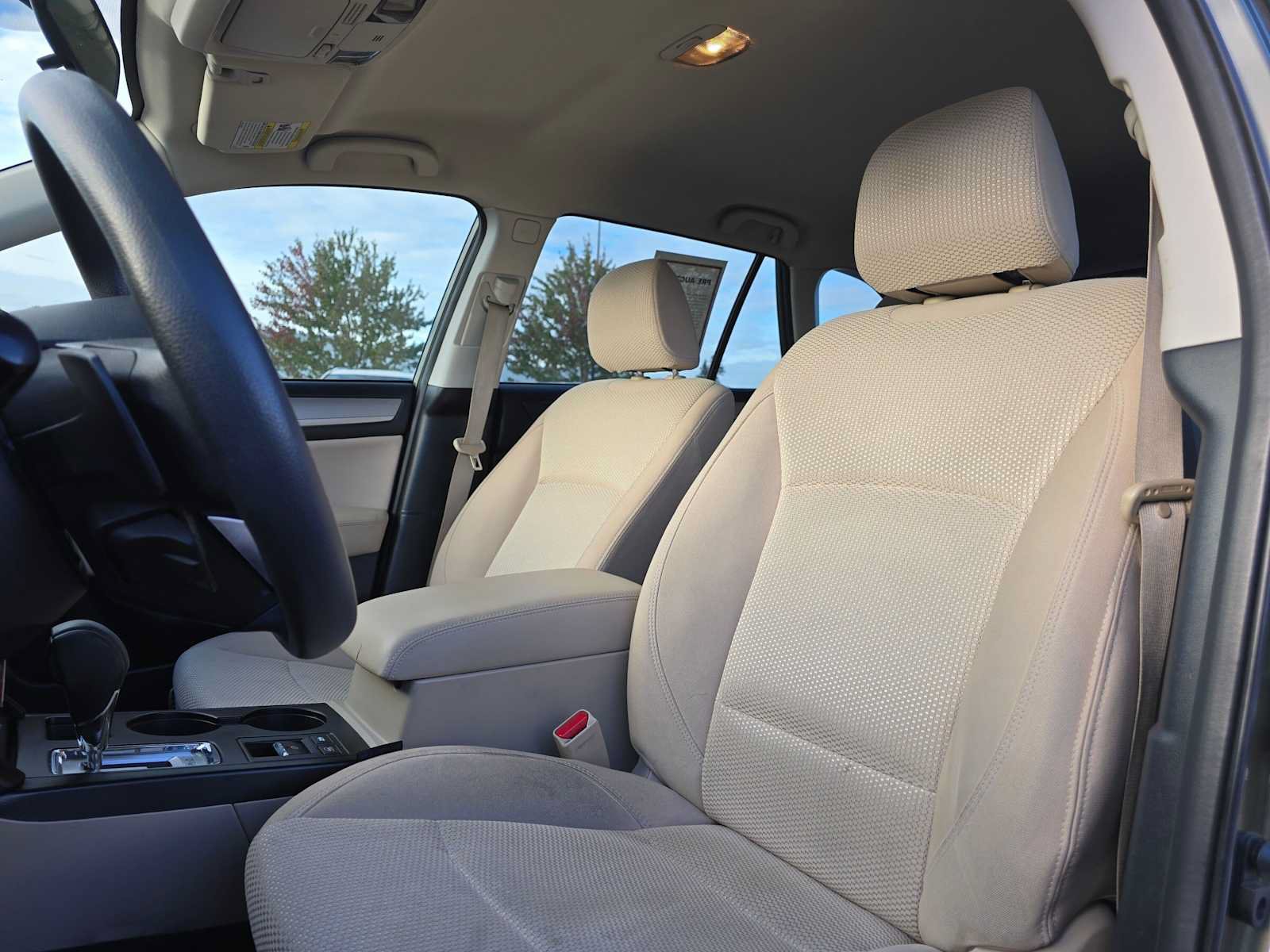 Used 2018 Subaru Outback 2.5i AWD/4WD image 24
