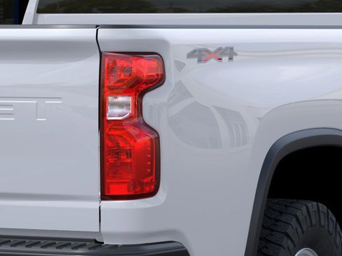 New 2026 Chevrolet Silverado 2500 W/T AWD/4WD image 11
