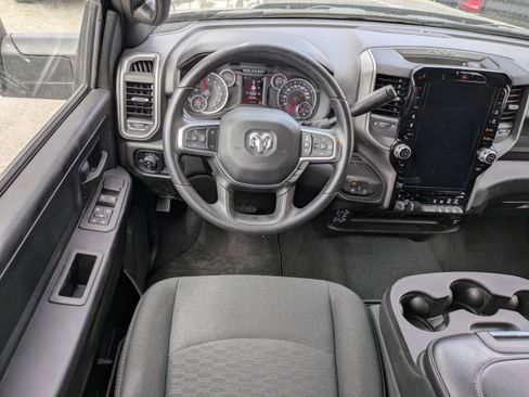 Used 2025 RAM 2500 Tradesman image 14