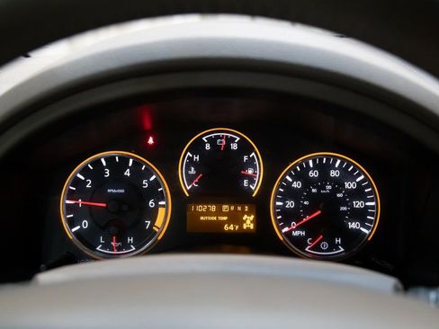 Used 2014 Nissan Armada Platinum w/ 2nd Row Captain Seat Package image 19