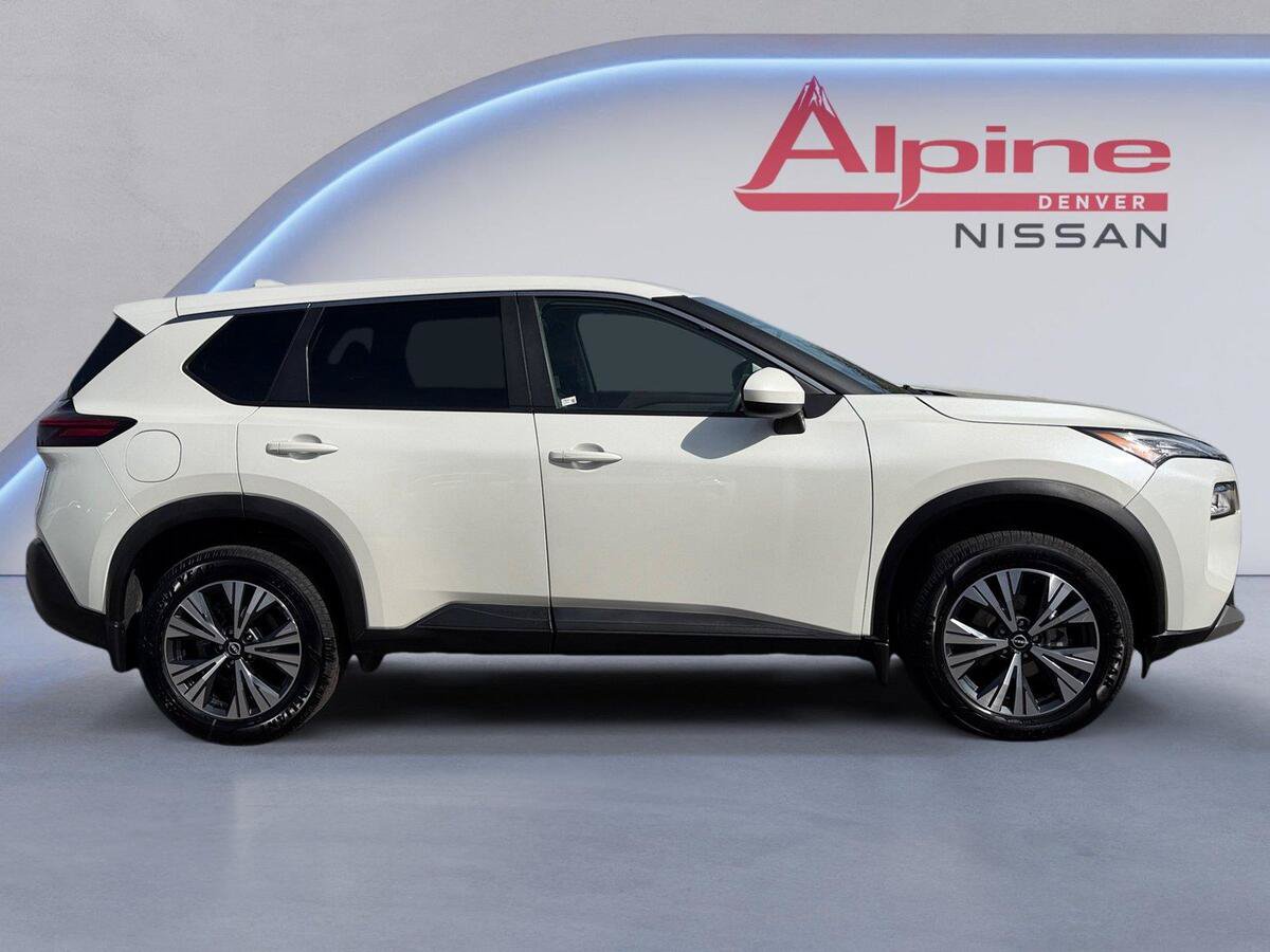 Used 2023 Nissan Rogue SV AWD/4WD image 6