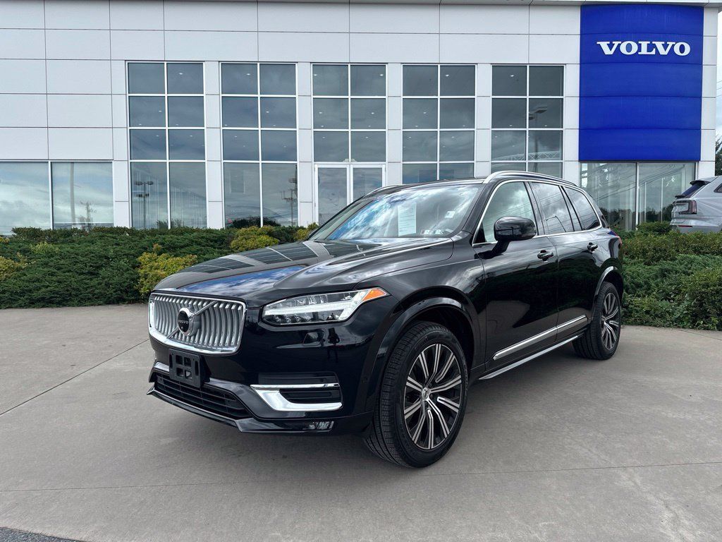 Certified 2023 Volvo XC90 B6 Plus w/ Protection Package Premier AWD/4WD image 43