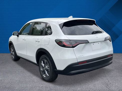 New 2026 Honda HR-V LX image 6