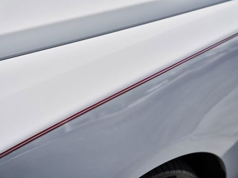 Used 2024 Rolls-Royce Cullinan Black Badge w/ Dark Exterior Package image 9