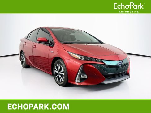 Used 2017 Toyota Prius Prime Advanced FWD image 1