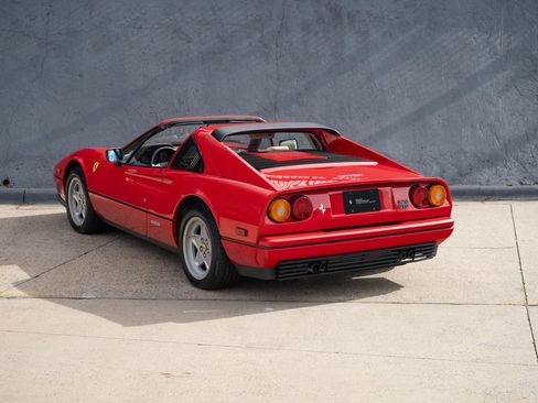 Used 1988 Ferrari 328 GTS image 2