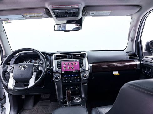 Used 2024 Toyota 4Runner Limited AWD/4WD image 29