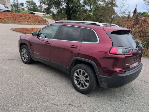Used 2019 Jeep Cherokee Latitude Plus w/ Comfort/Convenience Group AWD/4WD image 4