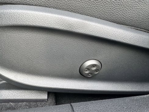 Used 2023 Mercedes-Benz CLA 250 image 21