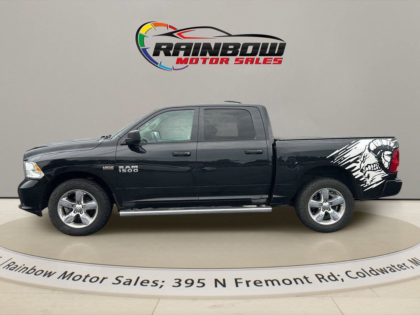 Used 2018 RAM 1500 Express w/ Wheel & Sound Group AWD/4WD image 4