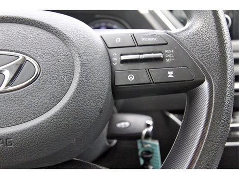 Used 2021 Hyundai Sonata SE image 19