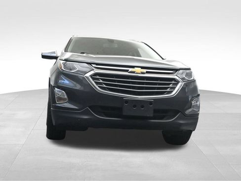Used 2018 Chevrolet Equinox Premier FWD image 16