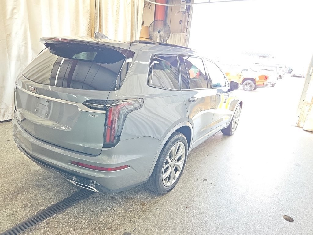 Used 2020 Cadillac XT6 Sport AWD/4WD image 6