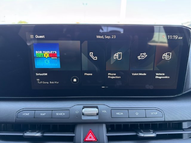 New 2026 Kia K4 FWD image 12