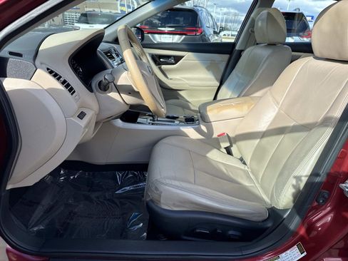 Used 2015 Nissan Altima 2.5 SL w/ Technology Package image 29