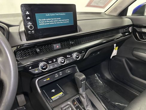 Used 2025 Honda CR-V EX-L image 27