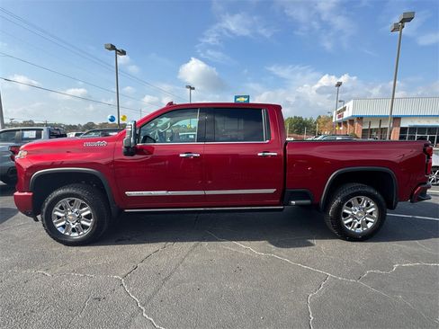 Used 2026 Chevrolet Silverado 2500 High Country w/ High Country Premium Package image 9