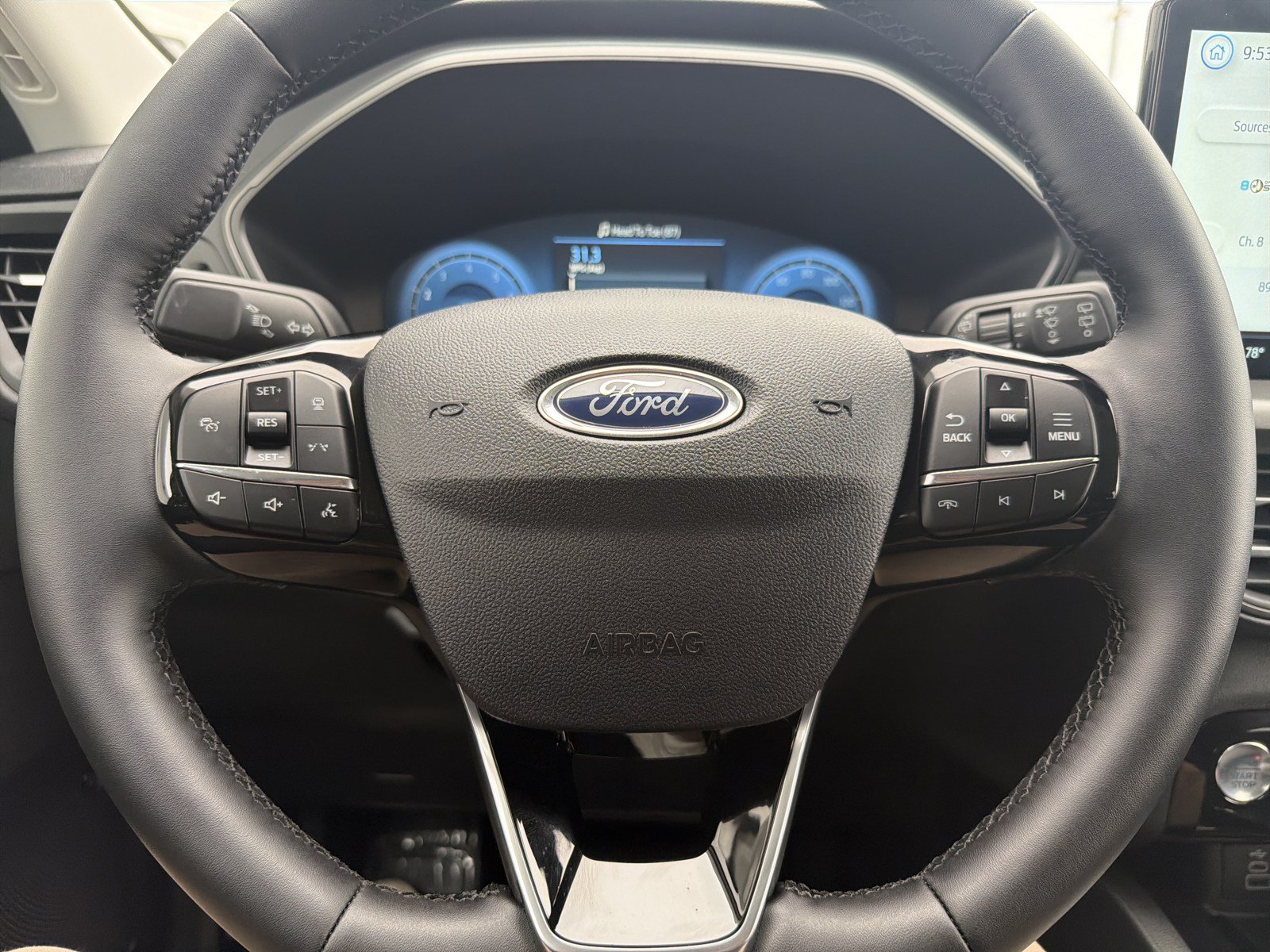 Used 2026 Ford Escape Active w/ Active Premium Tech Pack AWD/4WD image 25