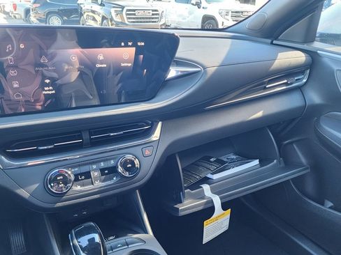 New 2026 Buick Envista Preferred w/ Convenience I Package image 32