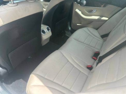 Used 2019 Mercedes-Benz C 300 4MATIC Sedan image 12