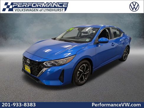 Used 2024 Nissan Sentra SV FWD image 1