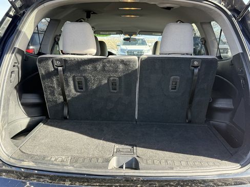 Used 2018 Honda Pilot LX image 24