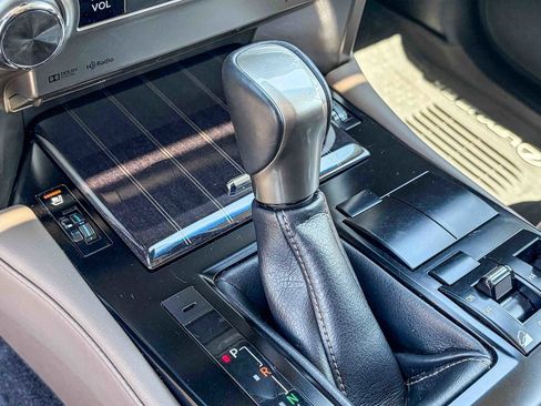 Certified 2021 Lexus GX 460 Premium w/ Premium Package AWD/4WD image 19