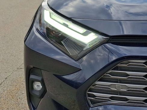 Used 2025 Toyota RAV4 Limited w/ Advanced Technology Package image 9