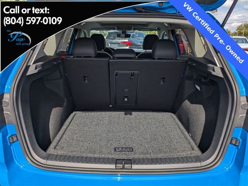 Certified 2025 Volkswagen Taos SE image 13