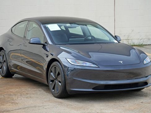 Used 2024 Tesla Model 3 RWD image 56