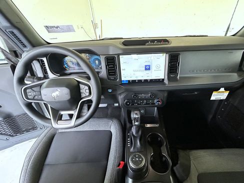 New 2025 Ford Bronco 2-Door image 12