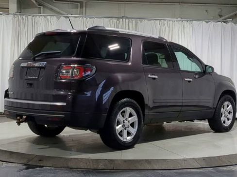 Used 2015 GMC Acadia SLE image 10