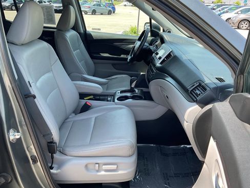 Used 2019 Honda Ridgeline RTL image 37