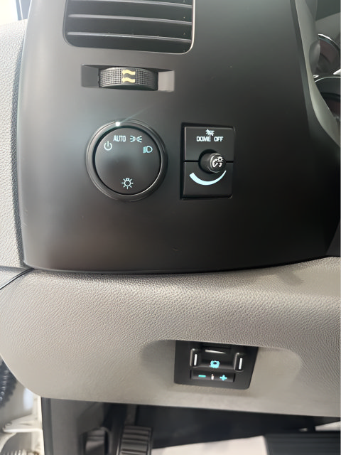 Used 2011 Chevrolet Silverado 2500 W/T RWD image 12