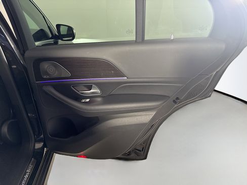 Used 2023 Mercedes-Benz GLE 350 w/ Premium Package image 28